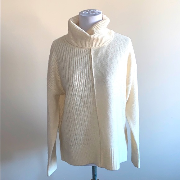 Rachel Zoe Sweaters - Rachel Zoe Cream Ribbed Sweater